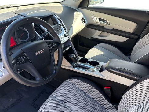 Used 2016 GMC Terrain SLE image 9