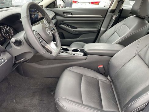 Used 2025 Nissan Altima 2.5 SL image 15