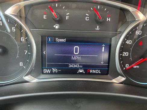 Used 2021 Chevrolet Equinox LT image 9