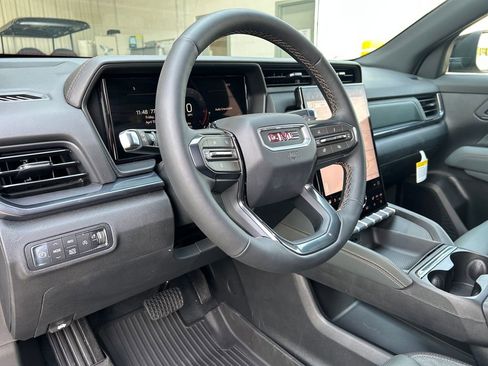 New 2026 GMC Terrain AT4 w/ LPO, Floor Liner Package AWD/4WD image 14