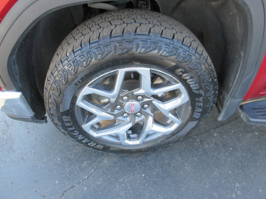 Certified 2023 GMC Sierra 1500 SLT w/ SLT Premium Plus Package AWD/4WD image 16