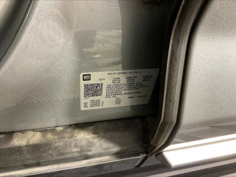 Used 2024 Cadillac Escalade Luxury w/ LPO, Floor Liner Package AWD/4WD image 19