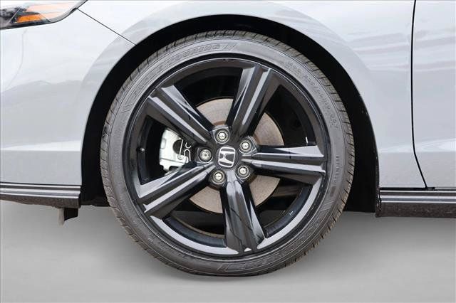 Used 2024 Honda Accord Sport image 9