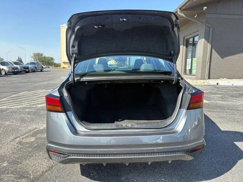 Used 2024 Nissan Altima 2.5 SV FWD image 10
