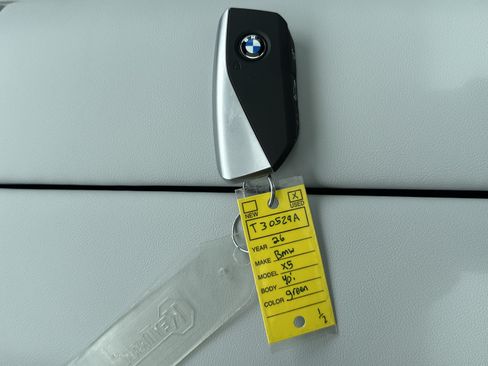 Used 2026 BMW X5 xDrive40i AWD/4WD image 35