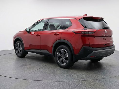 Used 2025 Nissan Rogue SV AWD/4WD image 6