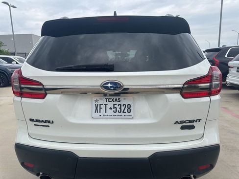 Used 2022 Subaru Ascent Onyx Edition image 4
