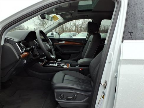 Certified 2023 Audi Q5 2.0T Premium Plus w/ Premium Plus Package AWD/4WD image 11