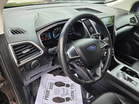 Used 2022 Ford Edge SEL AWD/4WD image 17