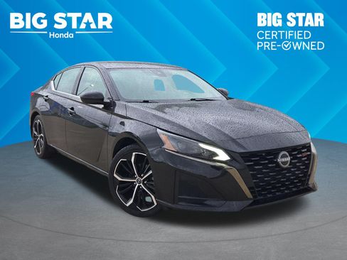 Used 2024 Nissan Altima 2.5 SR FWD image 1
