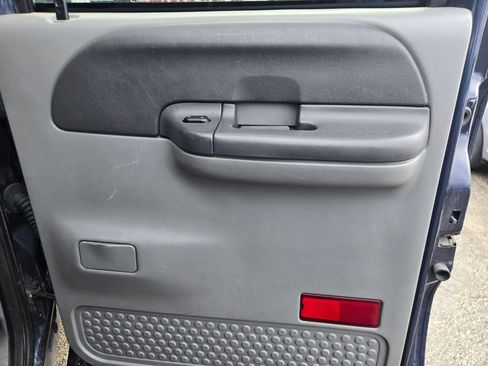 Used 2002 Ford F250 XL image 16