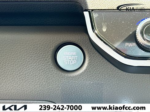 New 2026 Kia Carnival EX image 36