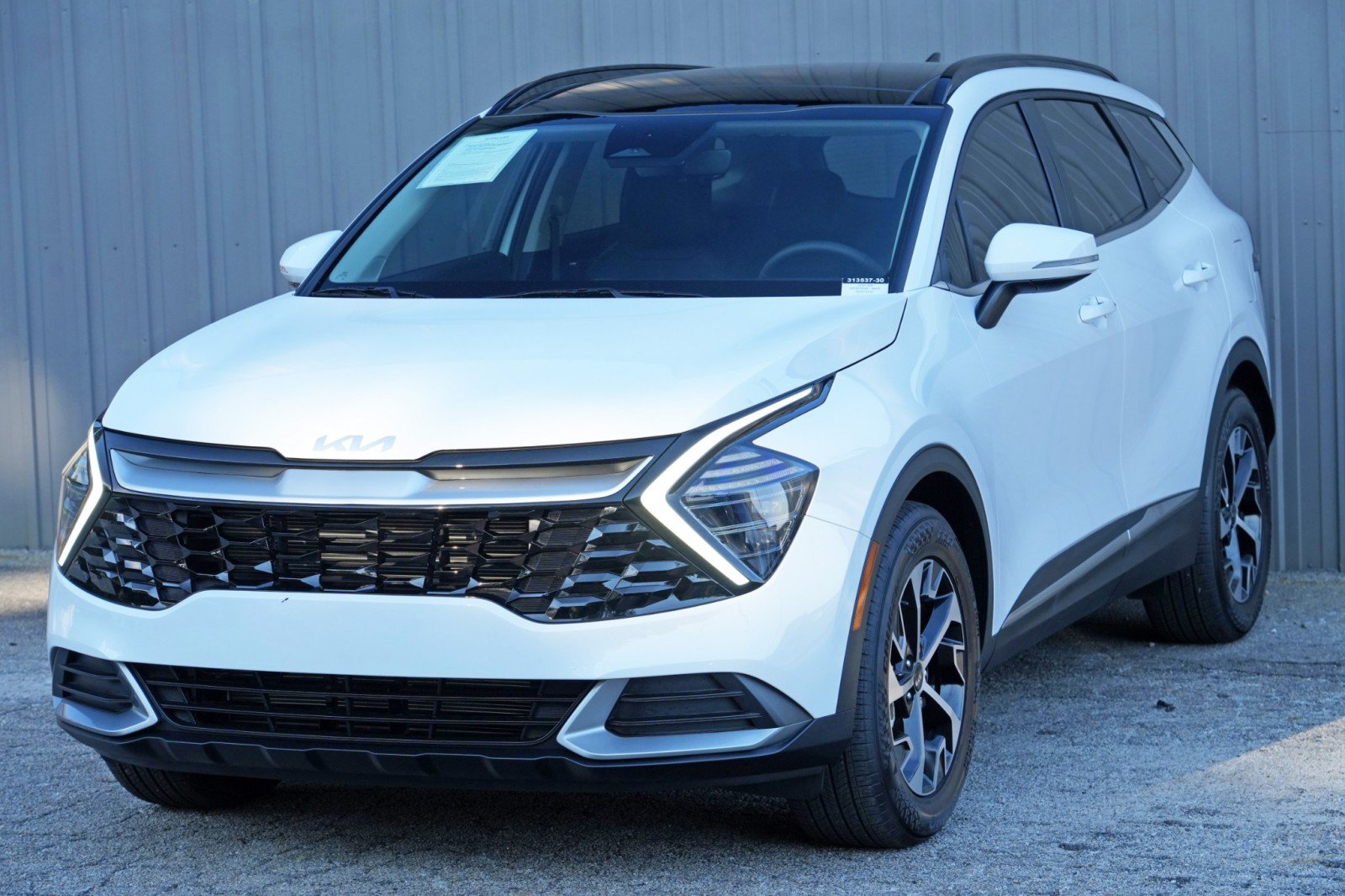 Used 2025 Kia Sportage EX w/ Premium Package FWD image 47