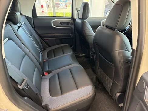 Certified 2025 Ford Bronco Sport Outer Banks w/ Outer Banks Tech Package+ AWD/4WD image 10