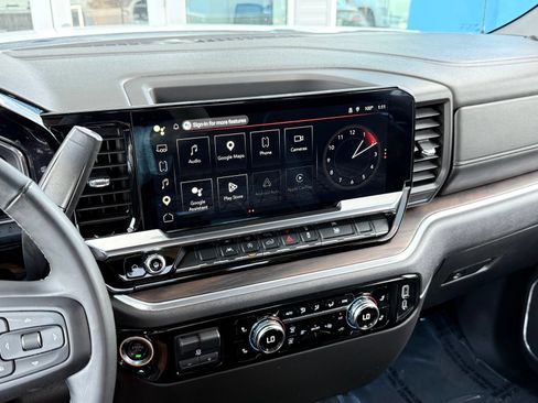 Used 2025 GMC Sierra 1500 SLT AWD/4WD image 48