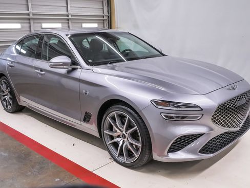Certified 2026 Genesis G70 2.5T AWD/4WD image 5