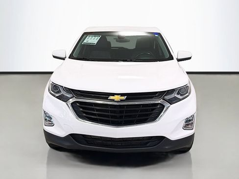 Used 2021 Chevrolet Equinox LT FWD image 2