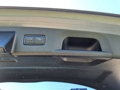 Used 2025 Kia Telluride S FWD image 15