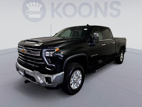 Used 2024 Chevrolet Silverado 2500 LTZ w/ LTZ Convenience Package AWD/4WD image 1