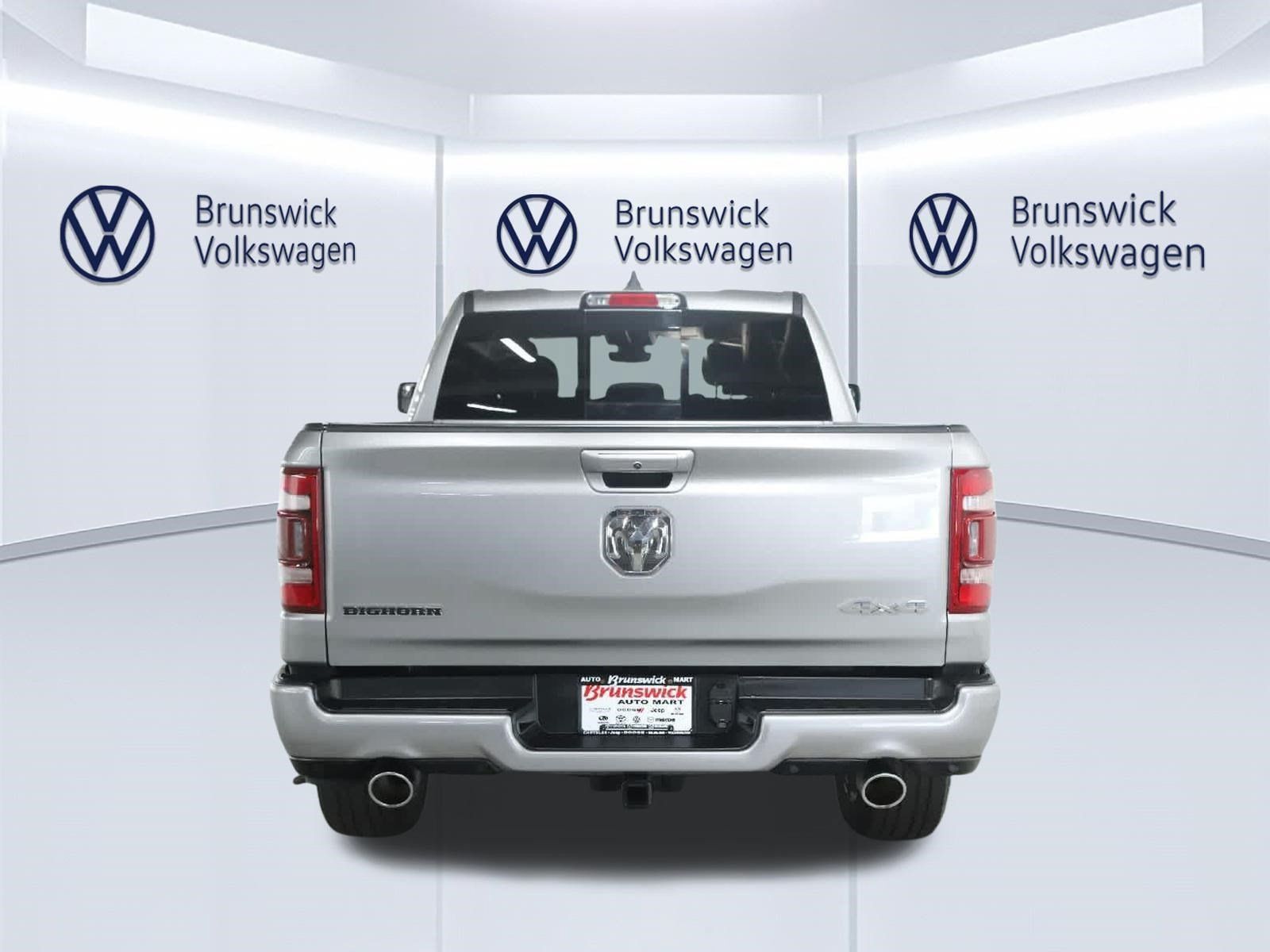 Used 2024 RAM 1500 Big Horn AWD/4WD image 43
