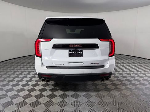 Used 2024 GMC Yukon AT4 w/ AT4 Premium Plus Package AWD/4WD image 8