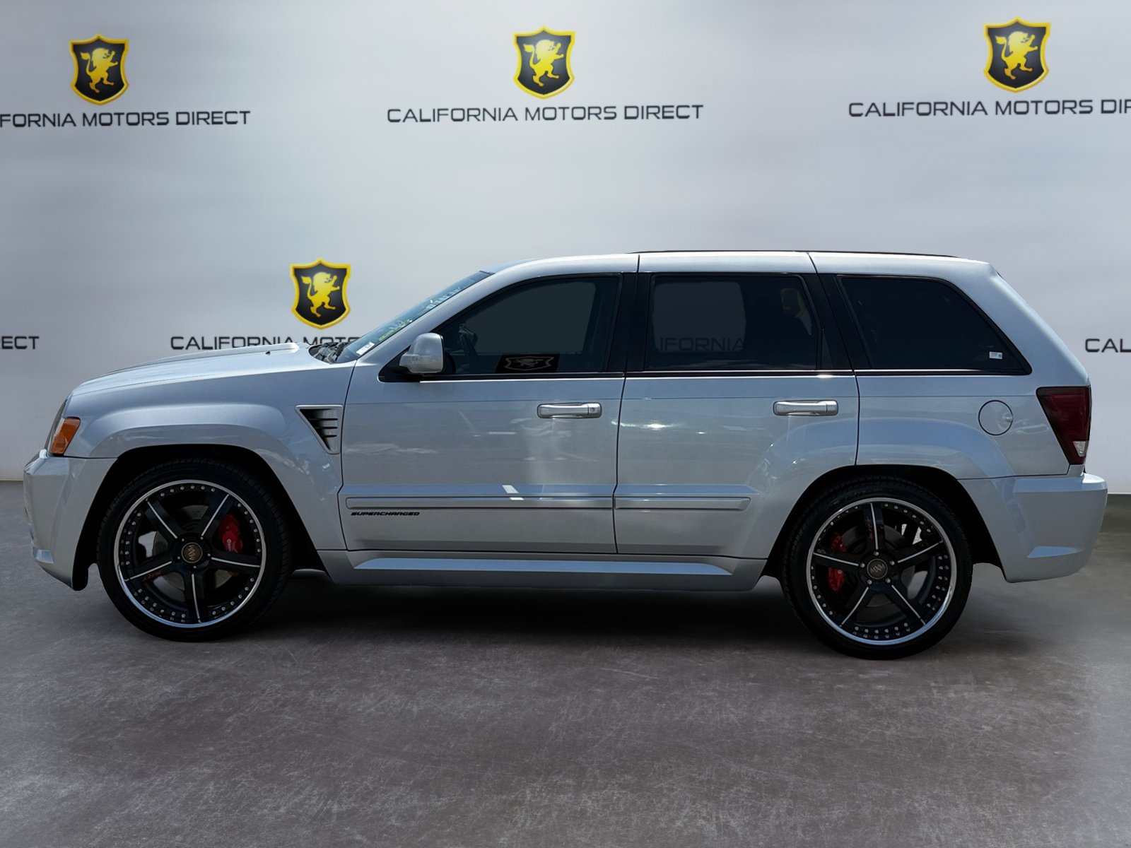 Used 2008 Jeep Grand Cherokee SRT8 w/ SRT Option Group II AWD/4WD image 2