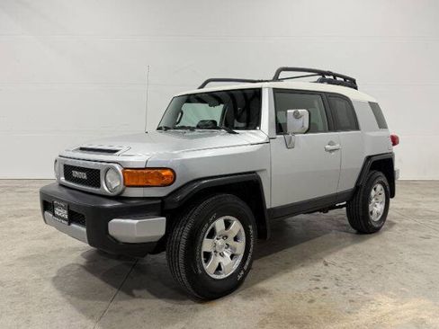 Used 2008 Toyota FJ Cruiser 4WD image 1