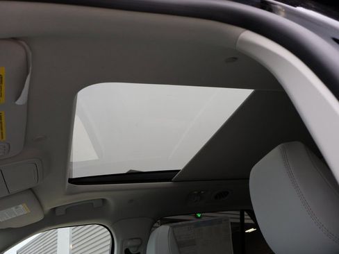 New 2026 Ford Explorer Platinum w/ LUX Leather Package image 28