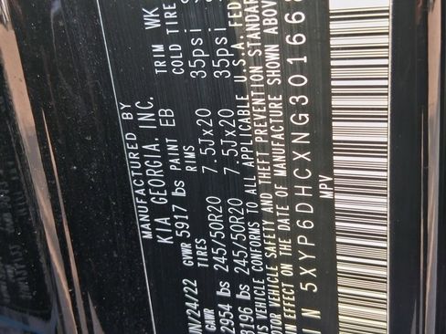 Used 2022 Kia Telluride S image 14