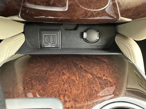 Used 2019 INFINITI QX60 Luxe w/ Sensory Package image 20