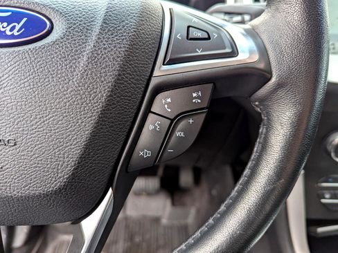 Used 2017 Ford Edge SEL w/ Equipment Group 201A image 19