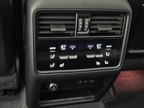 New 2026 Porsche Cayenne AWD/4WD image 20