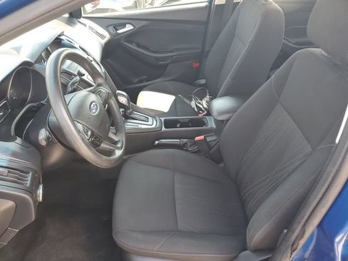 Used 2018 Ford Focus SE FWD image 24
