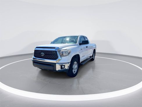 Used 2021 Toyota Tundra SR5 AWD/4WD image 4