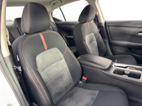 Used 2023 Nissan Sentra SR w/ Midnight Edition Package image 29