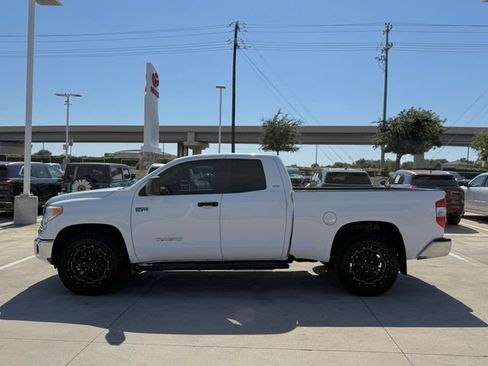 Used 2014 Toyota Tundra SR5 w/ SR5 Upgrade Package RWD image 8