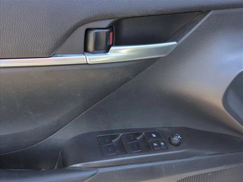 Used 2024 Toyota Camry LE FWD image 10