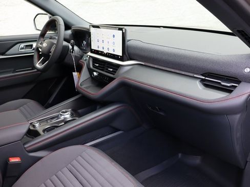 New 2026 Ford Explorer ST-Line image 37