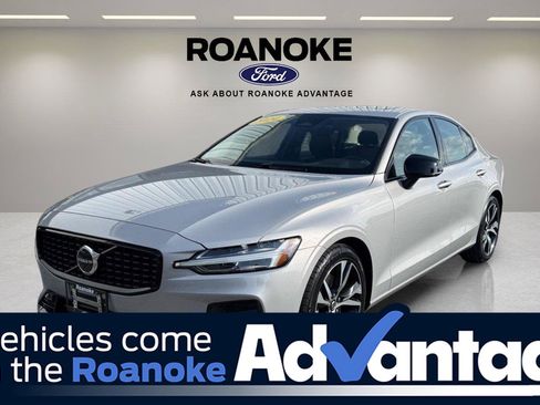 Used 2024 Volvo S60 B5 Core FWD image 1