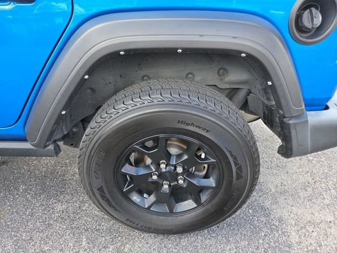 Used 2022 Jeep Wrangler Unlimited Sport AWD/4WD image 23