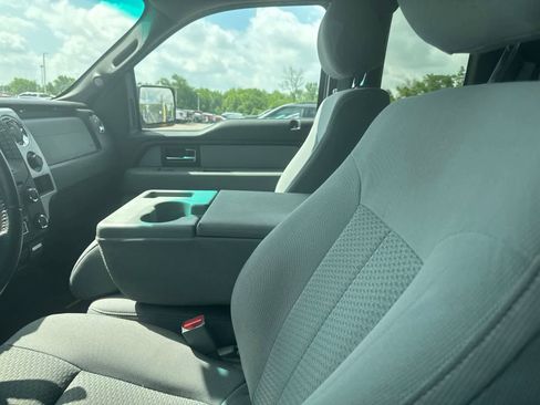 Used 2014 Ford F150 XLT w/ XLT Chrome Package RWD image 30