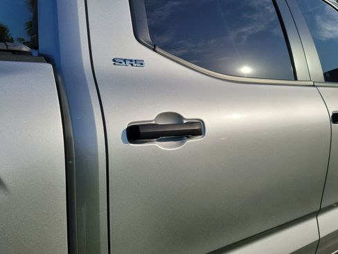 Used 2024 Toyota Tundra SR5 w/ SR5 Convenience Package AWD/4WD image 17