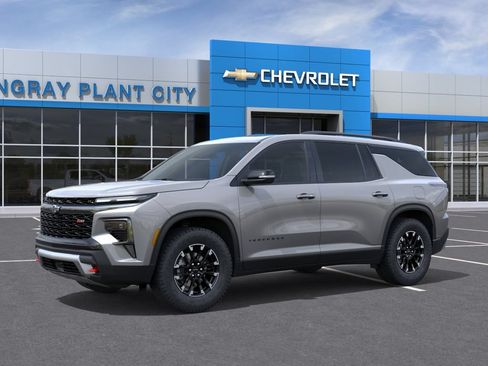New 2026 Chevrolet Traverse Z71 w/ Driver Confidence Package AWD/4WD image 2