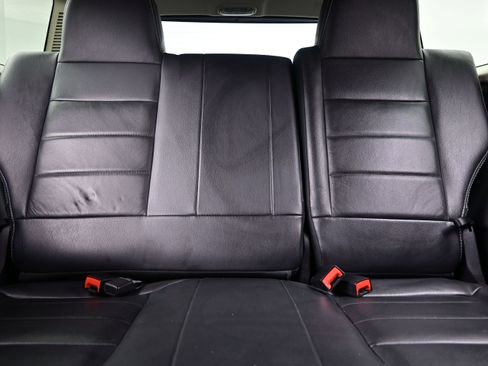 Used 2016 Jeep Patriot High Altitude AWD/4WD image 14