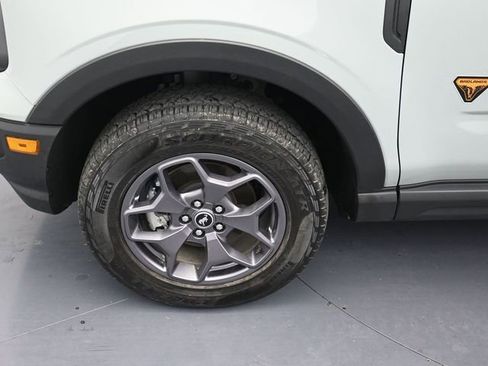 Used 2024 Ford Bronco Sport Badlands w/ Topo Graphic Package image 11