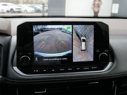 Certified 2023 Nissan Rogue SL w/ SL Premium Package image 17