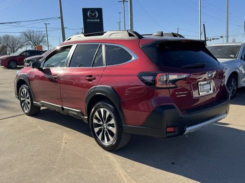 Used 2024 Subaru Outback Limited image 5