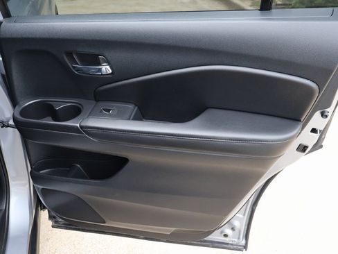 Used 2022 Honda Pilot Sport image 20