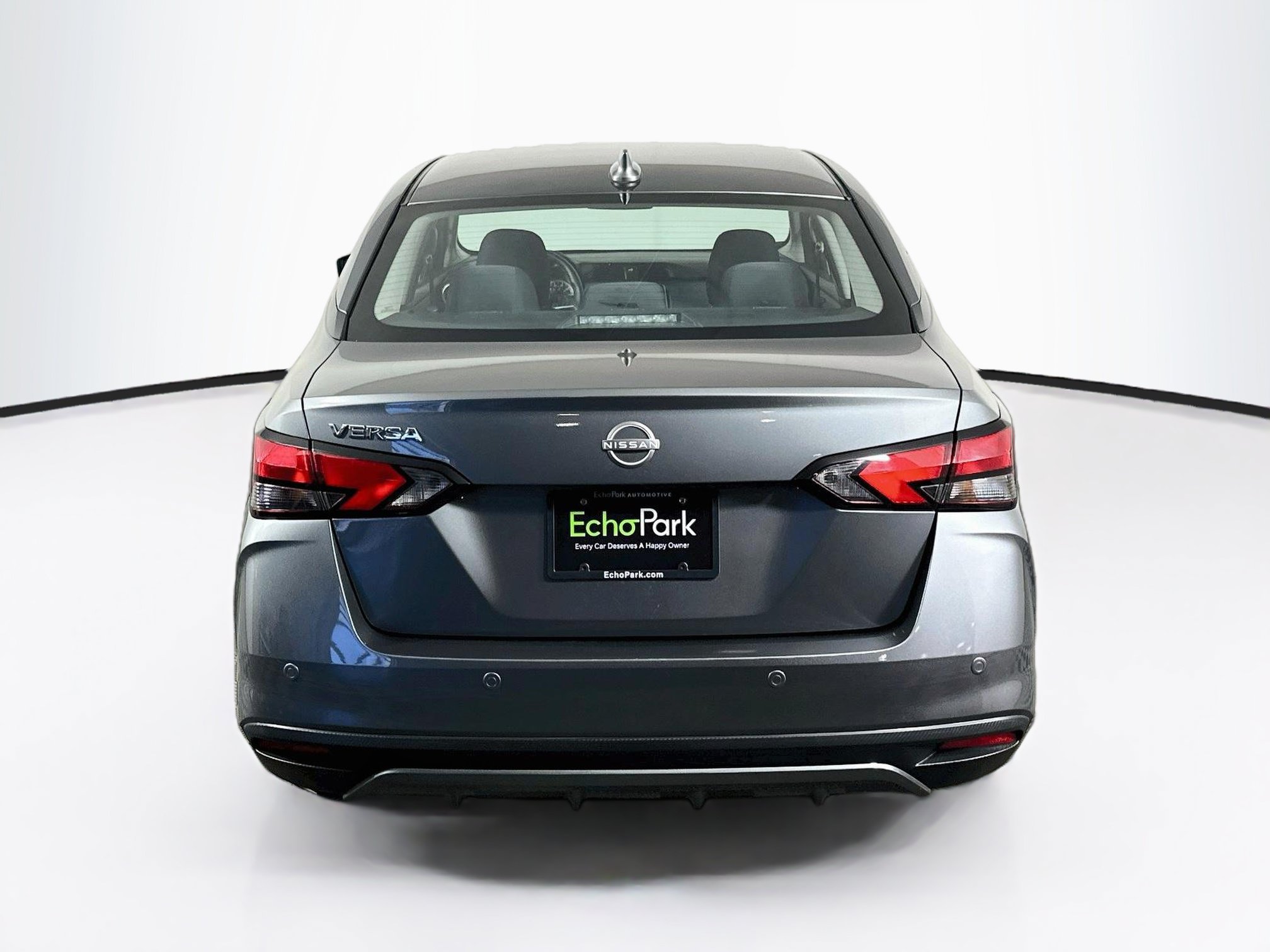 Used 2025 Nissan Versa SV FWD image 7