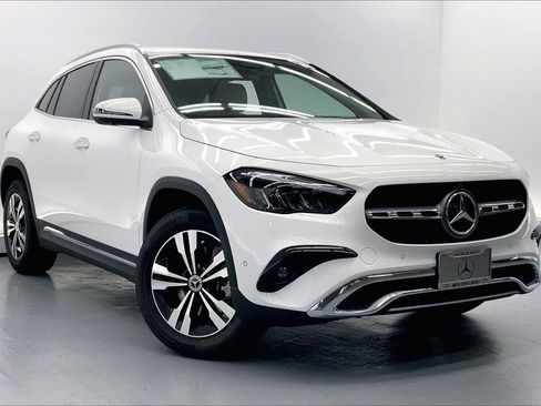 New 2026 Mercedes-Benz GLA 250 GLA 250 image 4